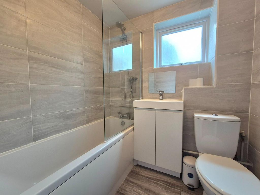 Property photo 2 of 6 20260401_094832.Jpg