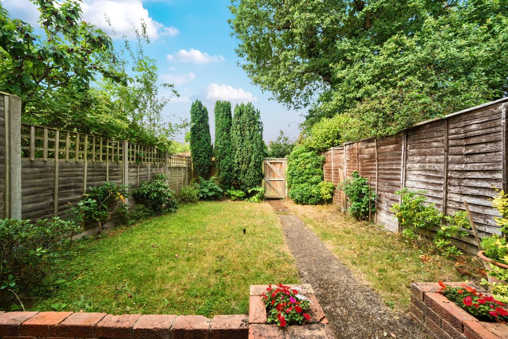 Property photo 3 of 13