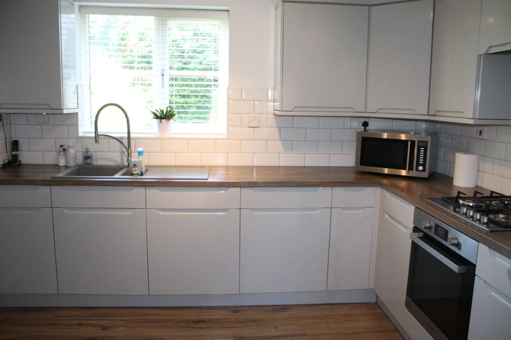 Property photo 3 of 19 Picture No. 19