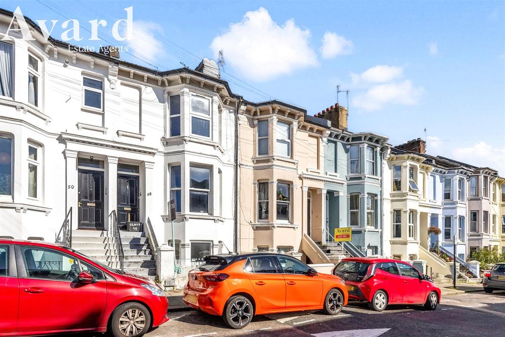 Property photo 1 of 19 Vere Road, 48A-021.Jpg