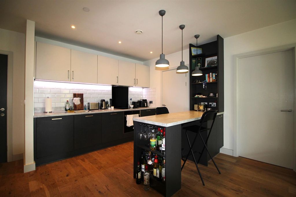 Property photo 3 of 13 Img_3803.Jpg