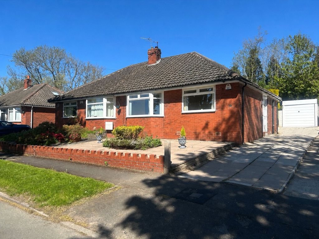 Property photo 1 of 15 External