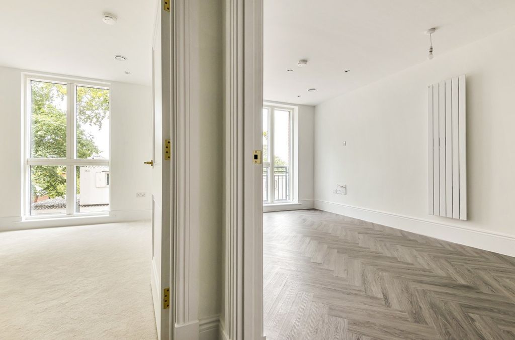 Property photo 3 of 12 898976 (2).Jpg