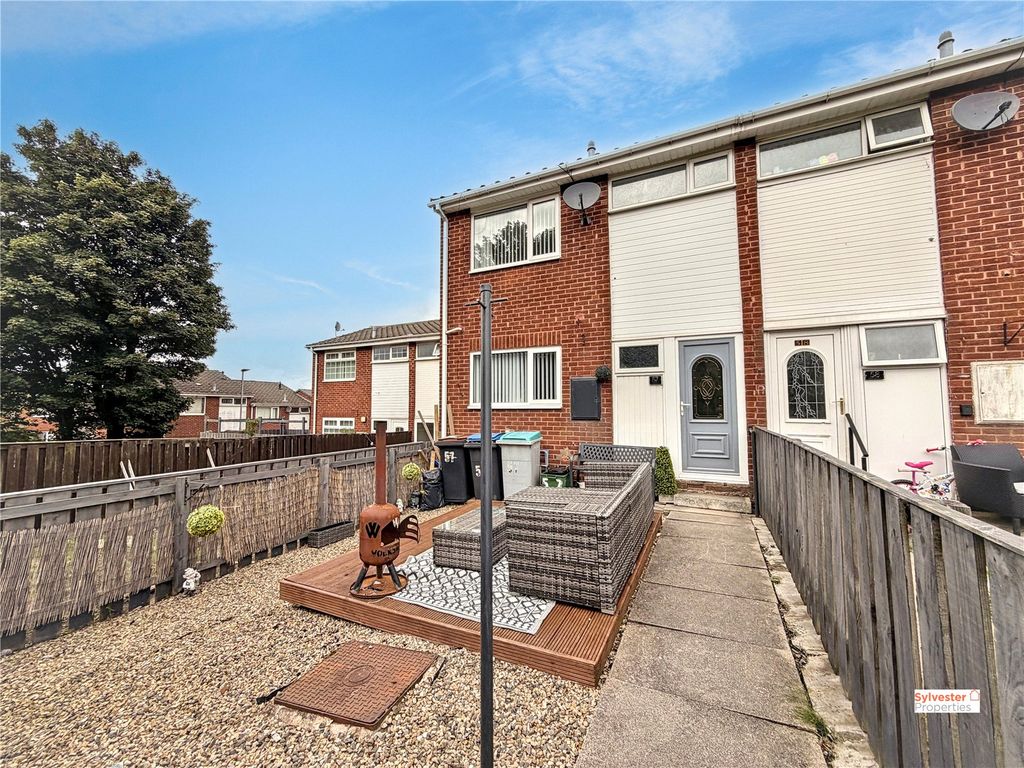 Property photo 1 of 16 Picture No. 17