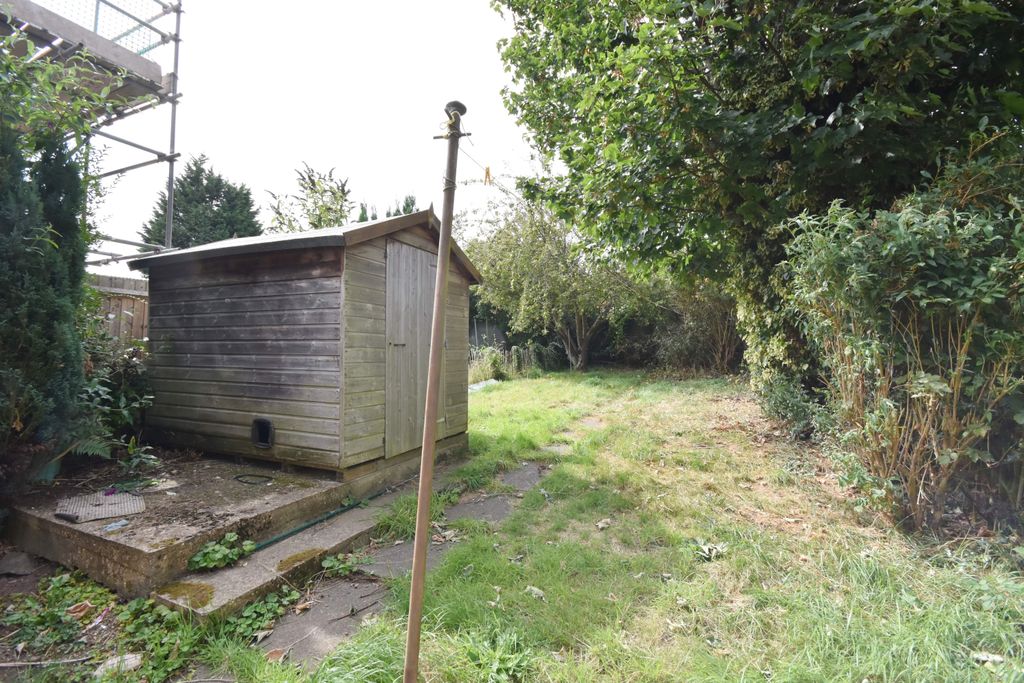 Property photo 2 of 8