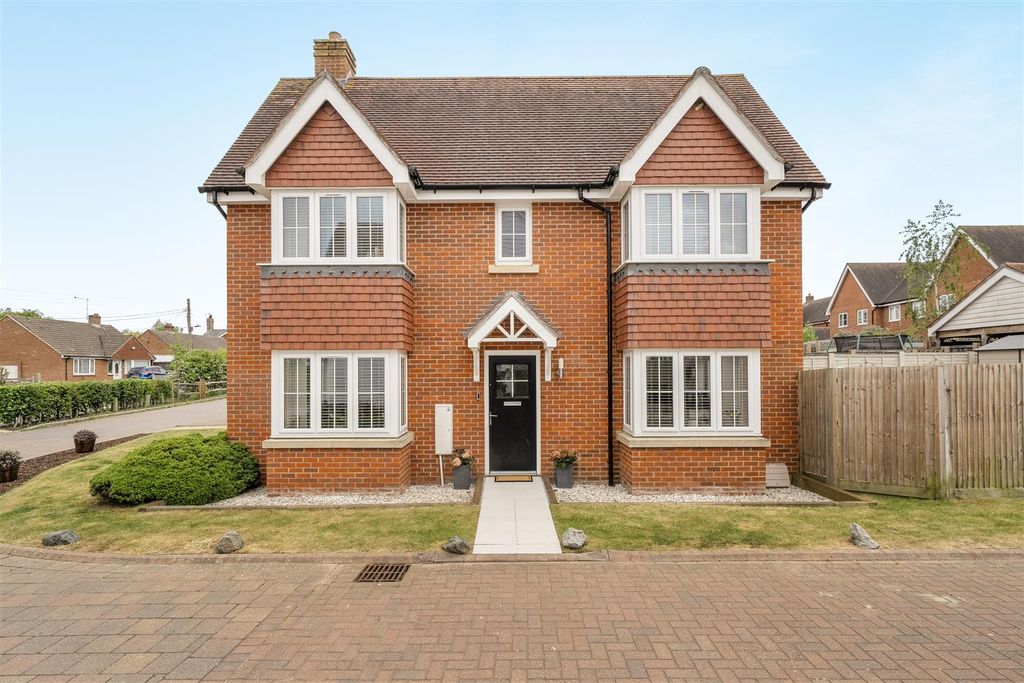 Property photo 1 of 24 1453565-18-69Fb87E321Bd2.Jpg