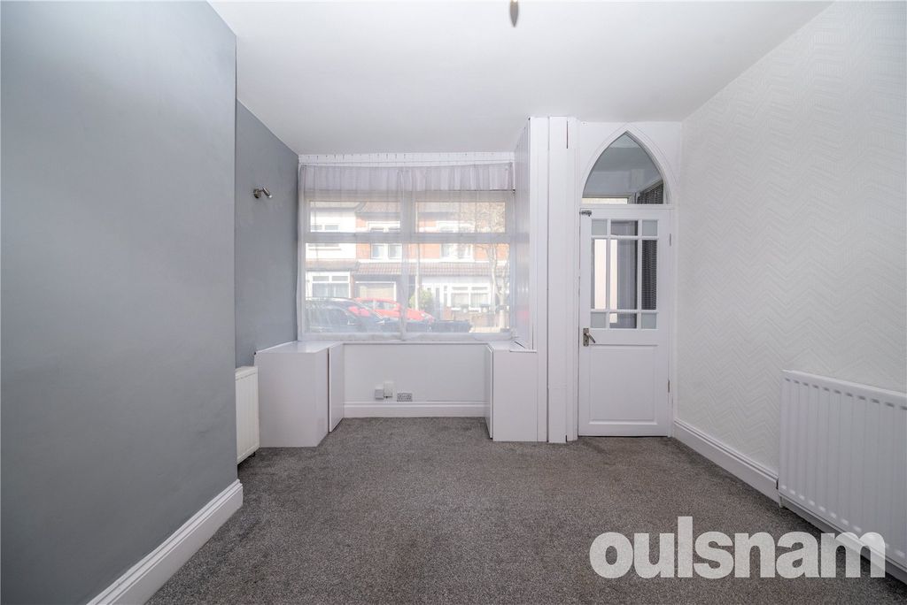 Property photo 2 of 18 Picture No. 14