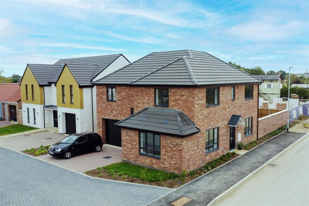 Property photo 1 of 20 Dji_0001.Jpg