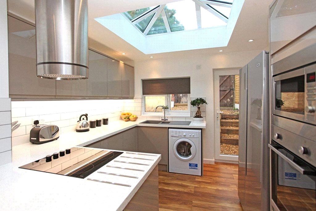 Property photo 3 of 8 Picture No. 10