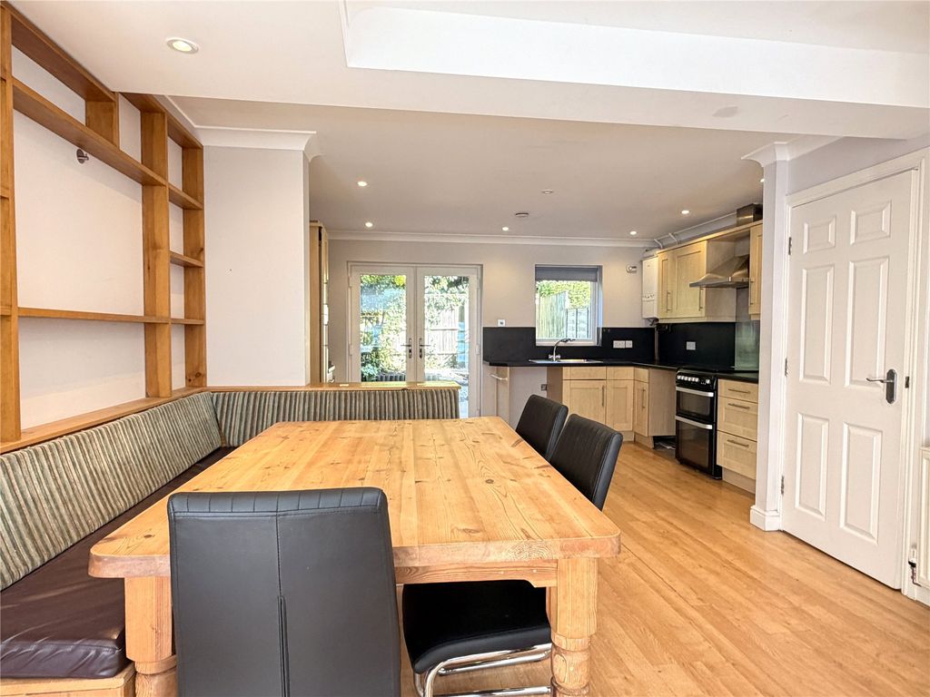 Property photo 3 of 9 Dining Area