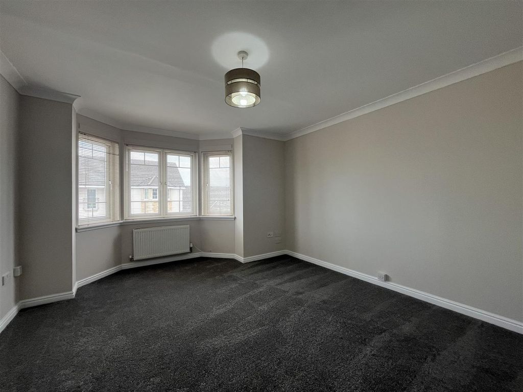 Property photo 3 of 13 3.Jpg