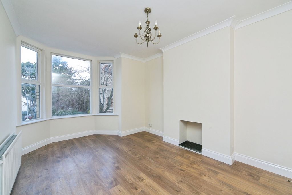 Property photo 2 of 17 Pbox-Img.Jpg