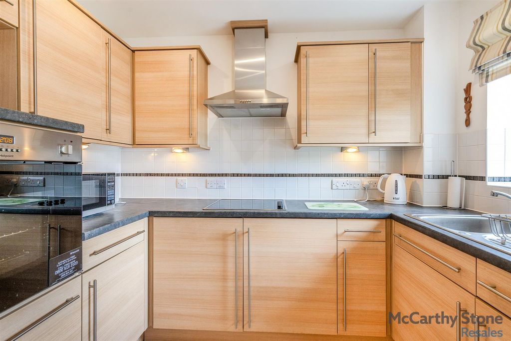 Property photo 3 of 9 9Baileycourtnewwrittlestreetchelmsfordcm20Fs-7.Jpg