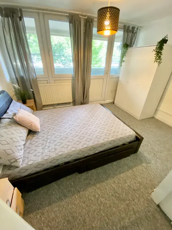 Property photo 1 of 4