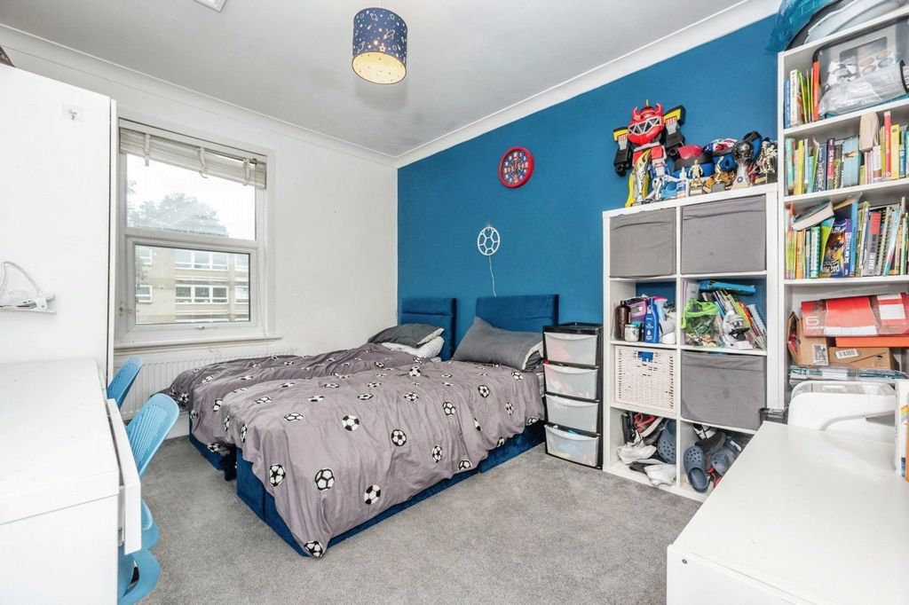 Property photo 3 of 13 Bedroom Two