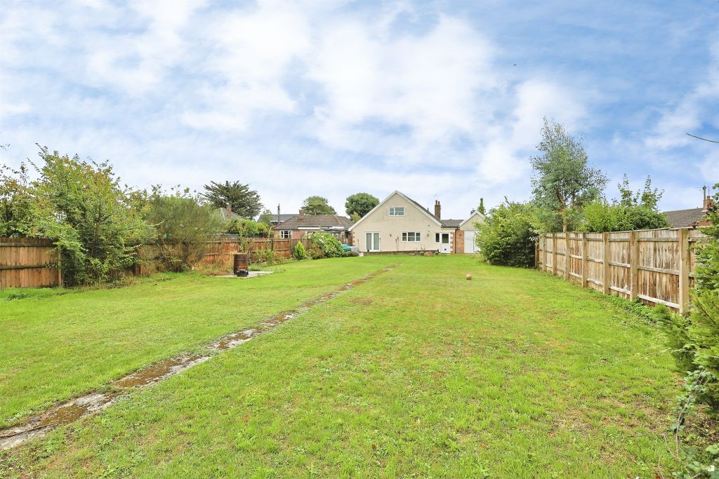 Property photo 2 of 26