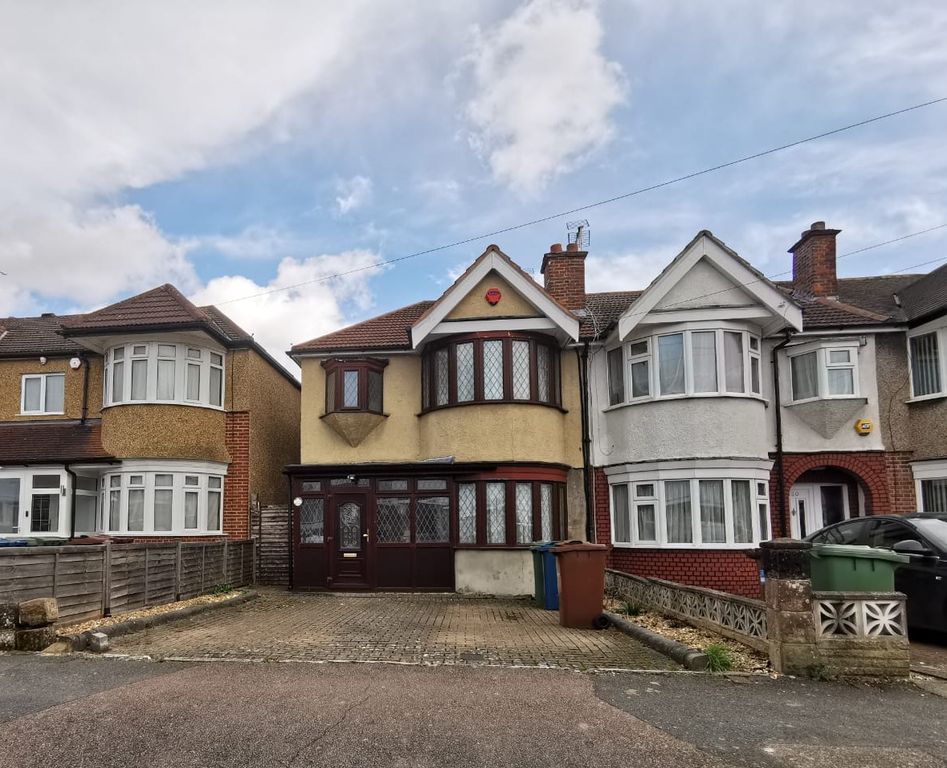 Property photo 1 of 13 118 Waverley Road 1