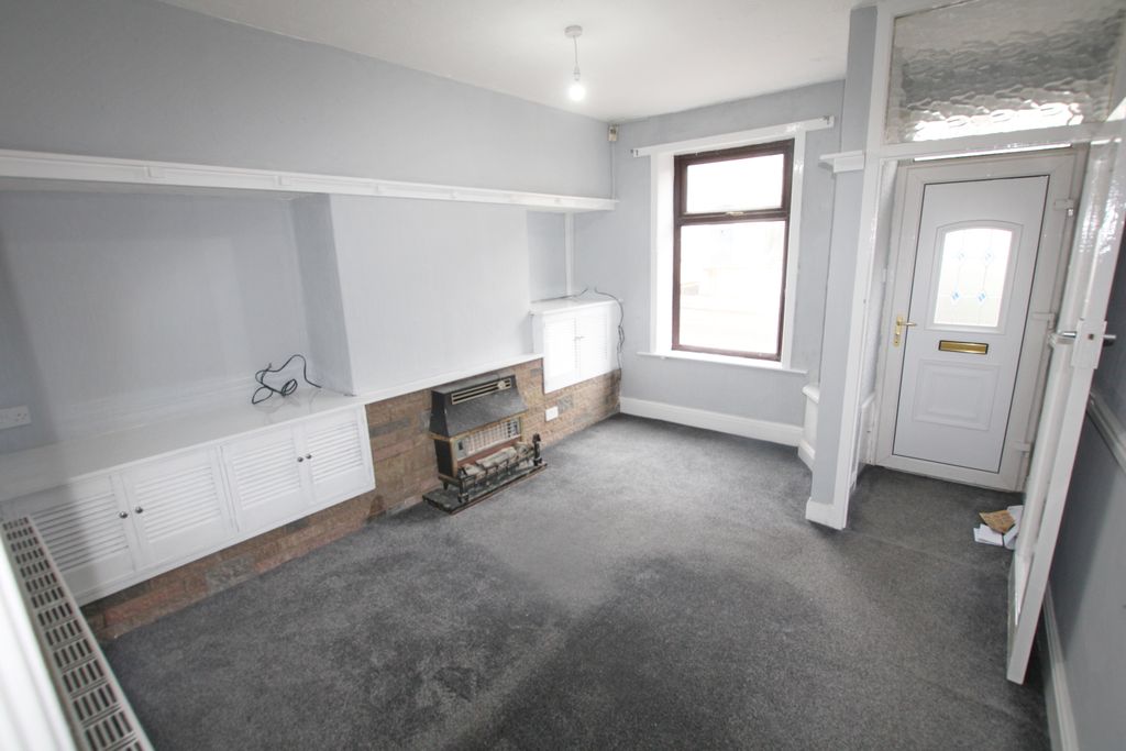 Property photo 2 of 7 2