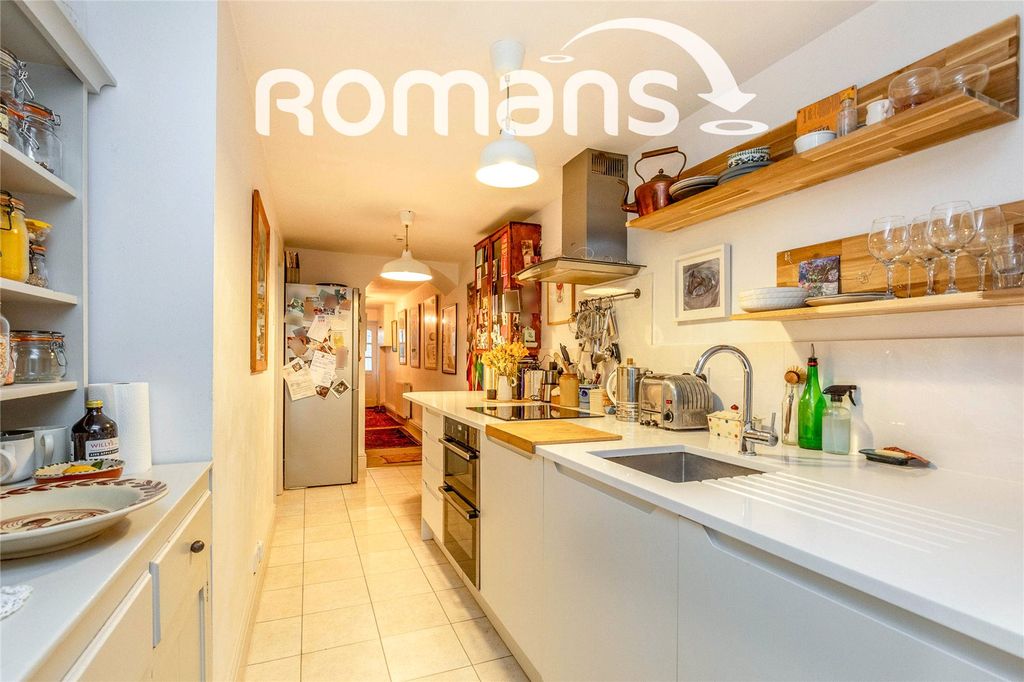 Property photo 2 of 11 Picture No. 03