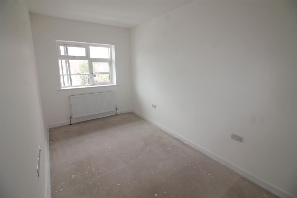 Property photo 3 of 4