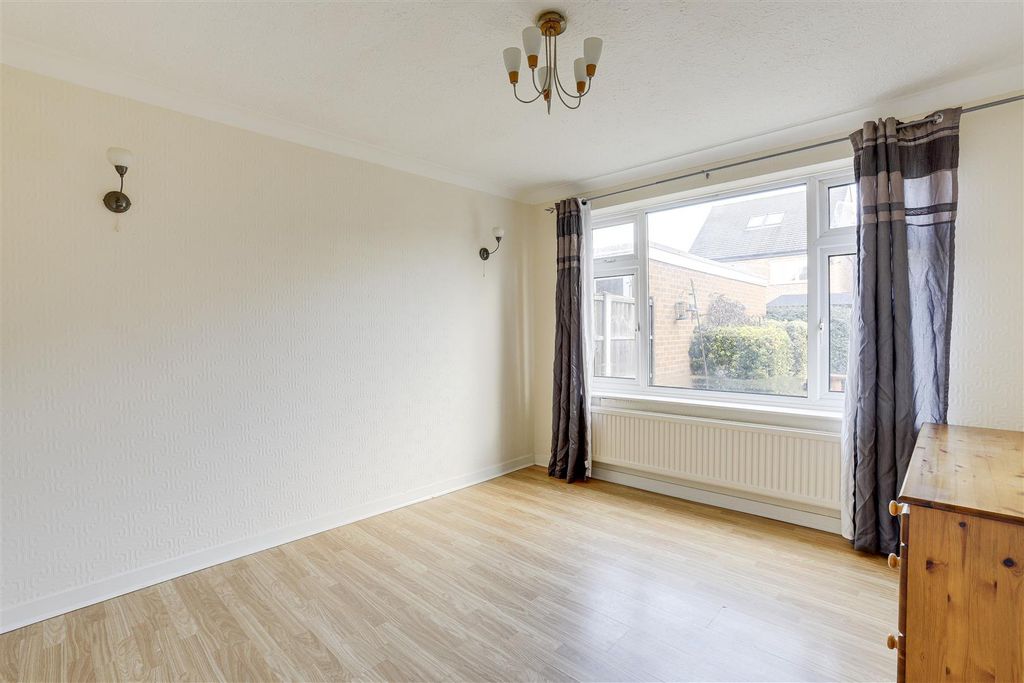 Property photo 3 of 21 341.Jpg