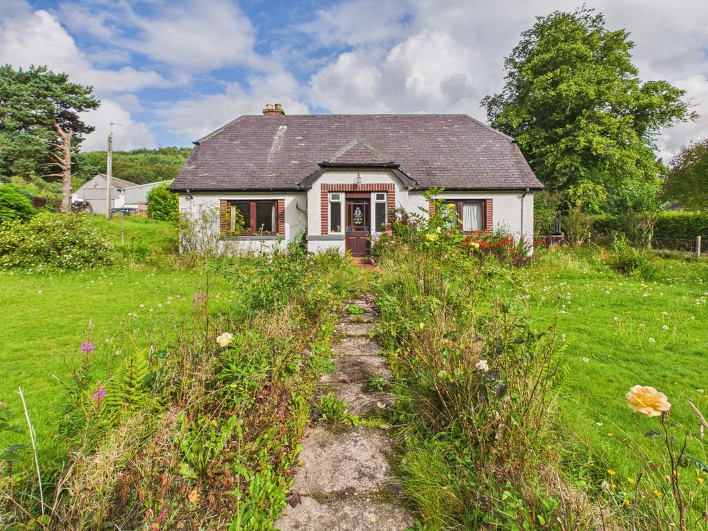 Property photo 1 of 40
