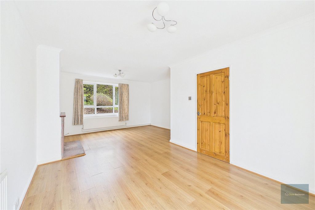 Property photo 3 of 13 Picture No. 25