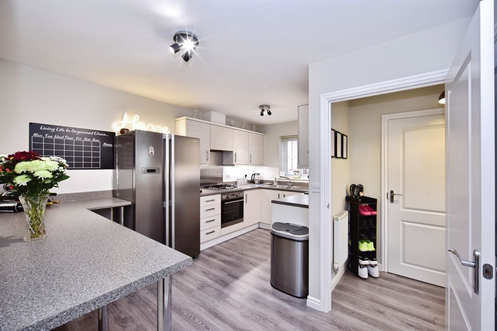 Property photo 2 of 20 Dsc_9419