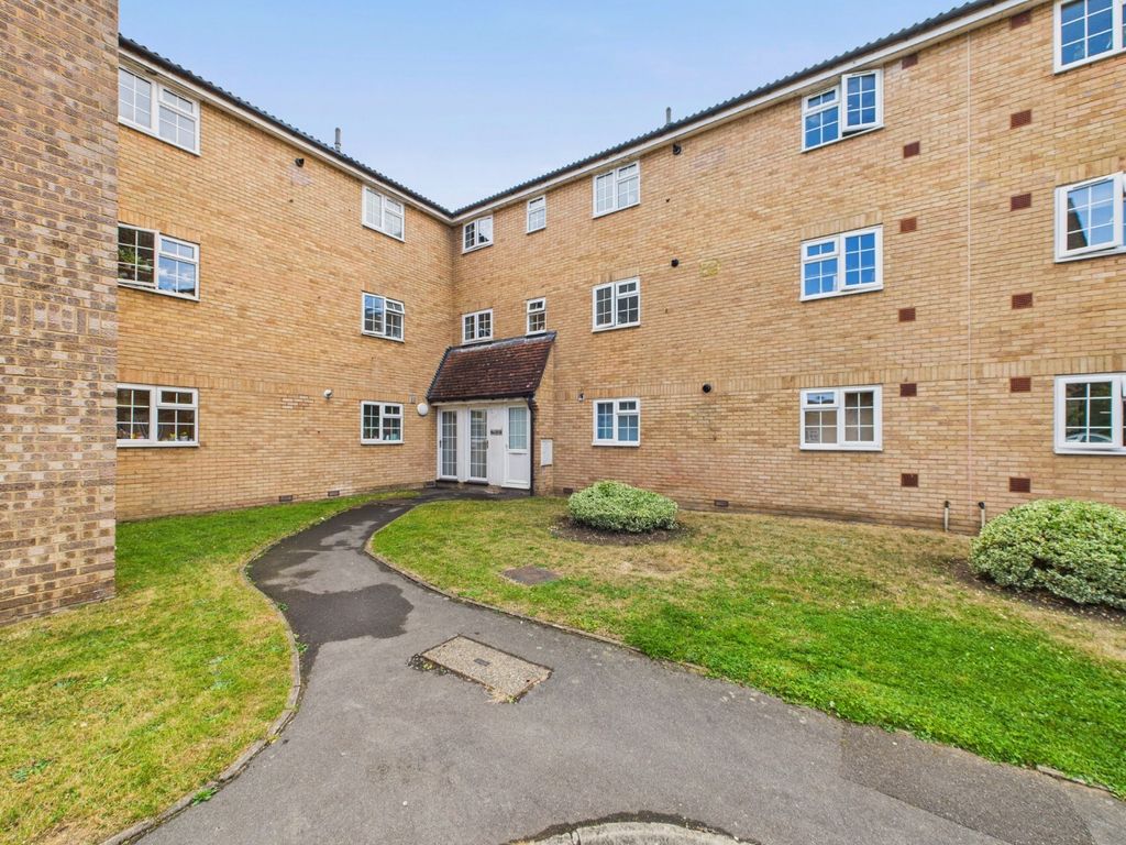 Property photo 1 of 8 4486890