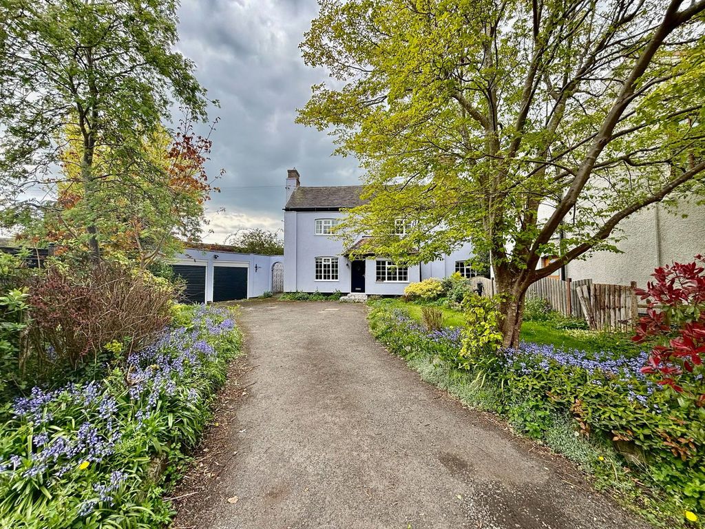 Property photo 1 of 34