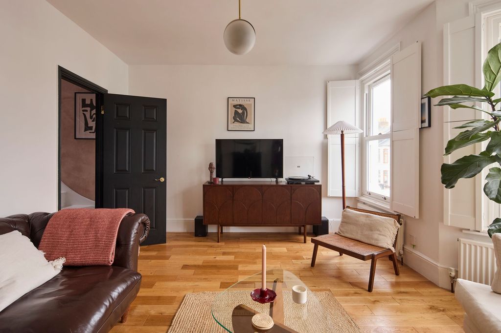 Property photo 3 of 29