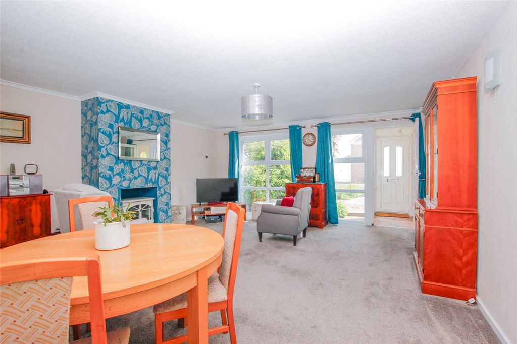 Property photo 2 of 15 Picture No. 08