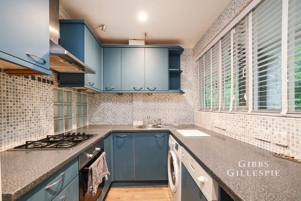 Property photo 2 of 9 Pbox-Img.Jpg
