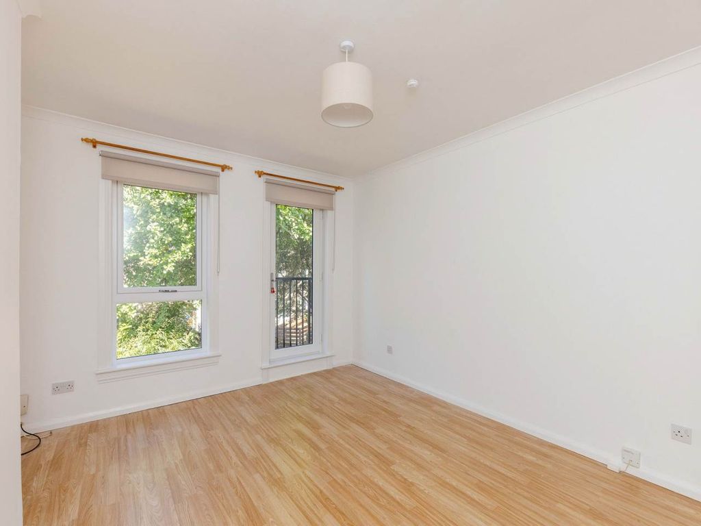 Property photo 3 of 13 Interior-2