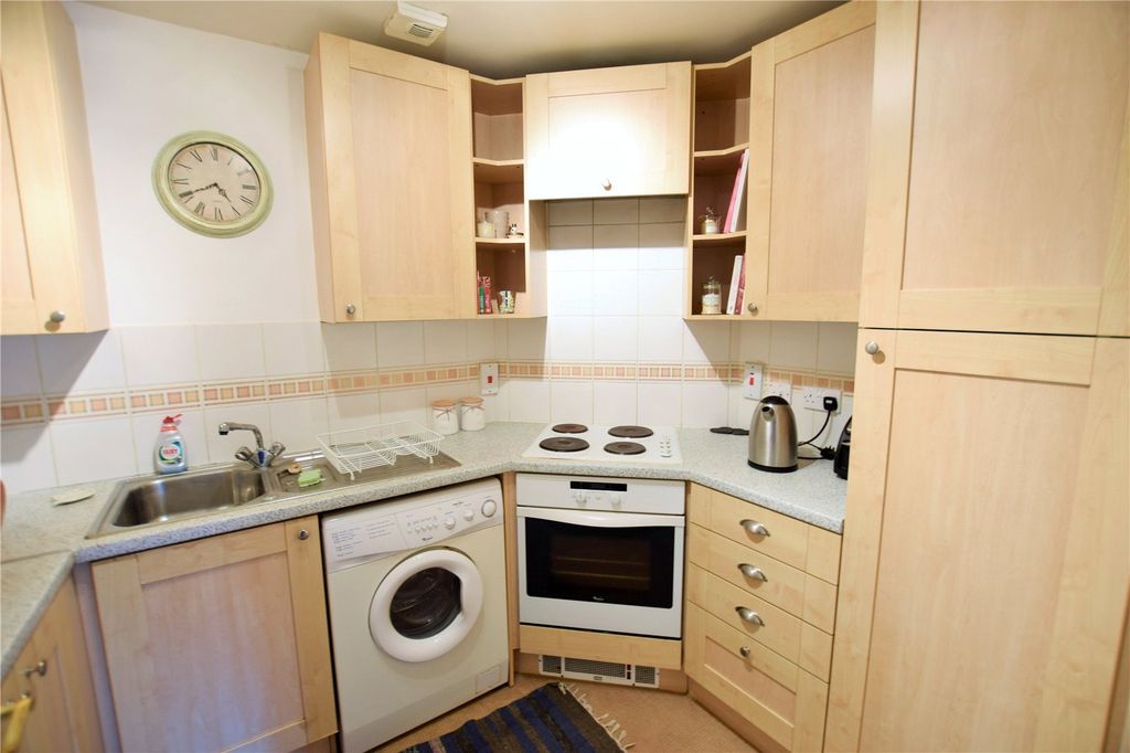 Property photo 2 of 6 Picture No. 03