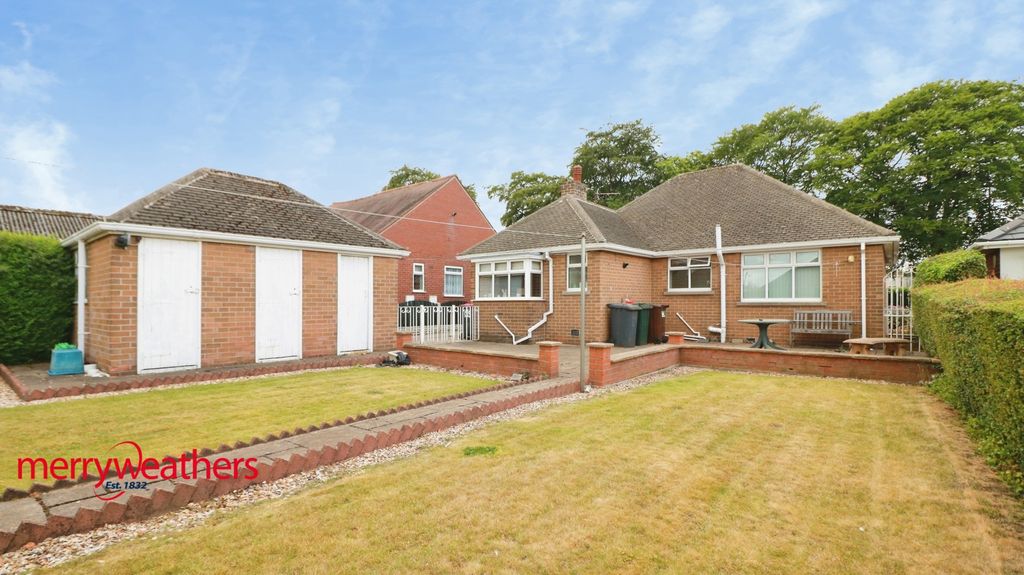 Property photo 3 of 15