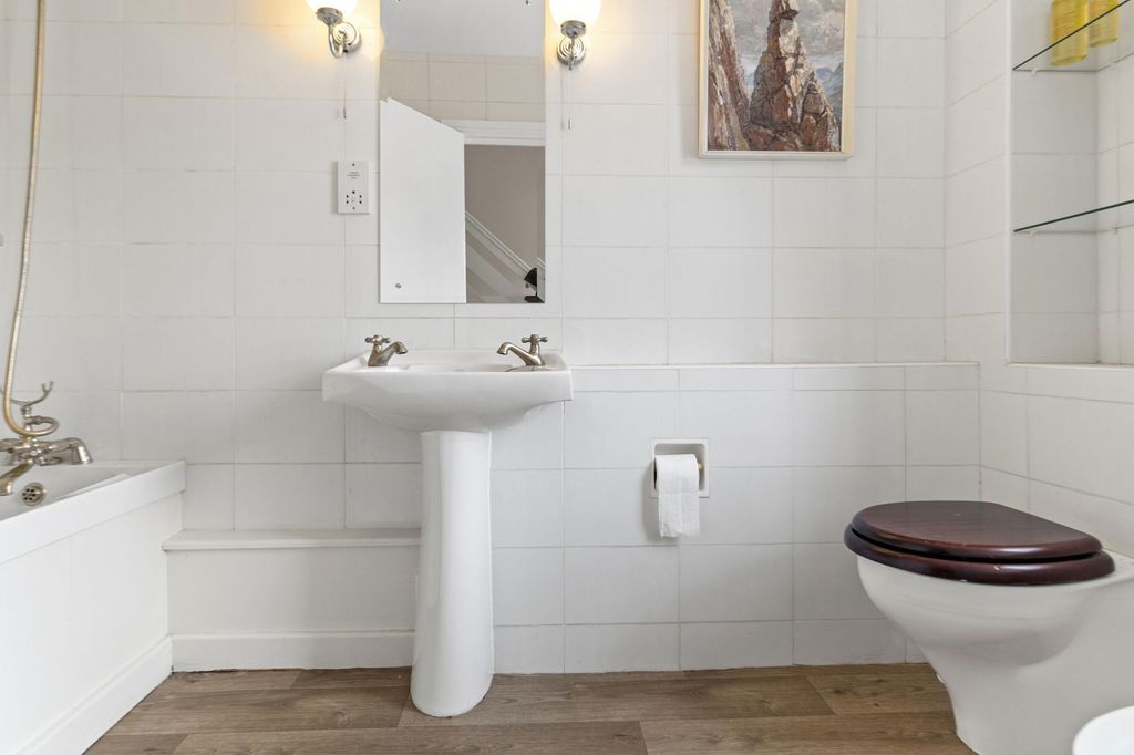 Additional image 7 of 2 bed town house to rentMagistrates Court, Church Road, Ledbury, Herefordshire HR8