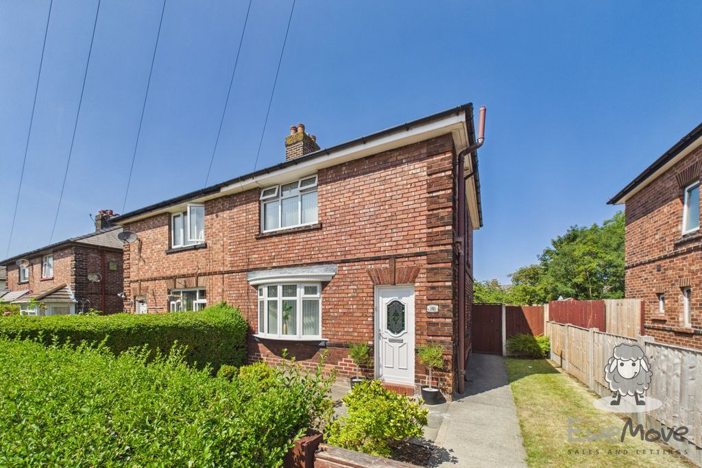 Property photo 1 of 12 4 (19)