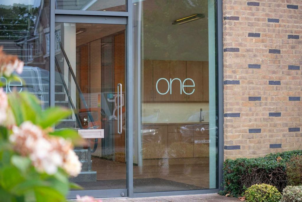 Property photo 3 of 9 Unit 1 The Courtyard Bracknell 3.Jpg