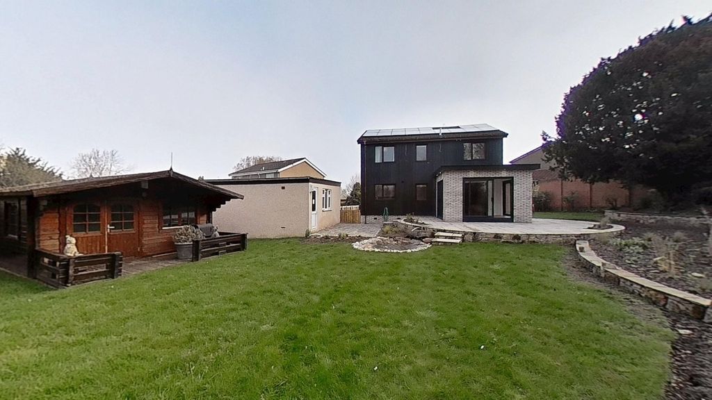 Property photo 1 of 35 Photo 1