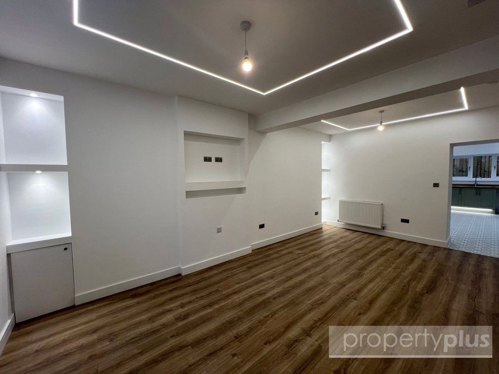 Property photo 2 of 30 Picture No. 30