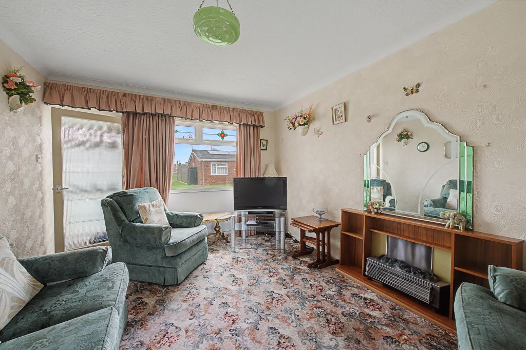 Property photo 2 of 16