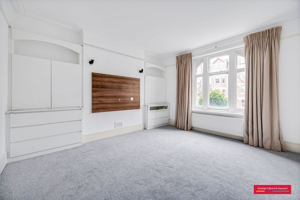 Property photo 1 of 7 Kfh__Yale_Court__Hon