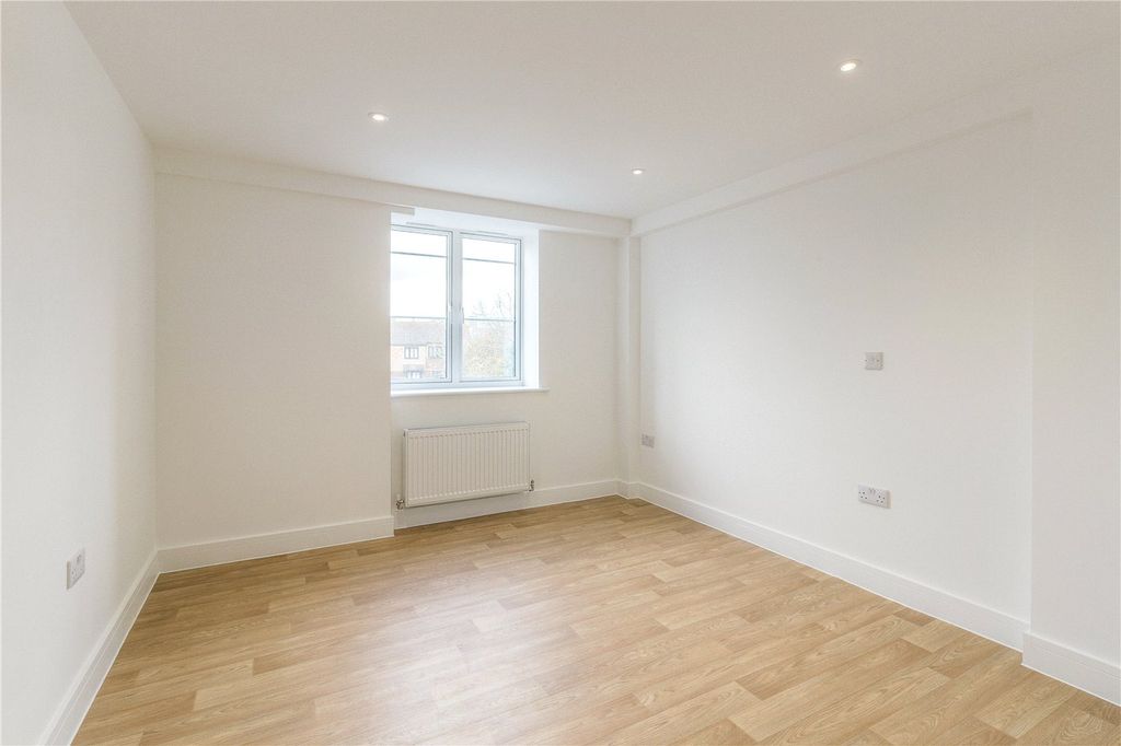 Property photo 2 of 5 Picture No. 06