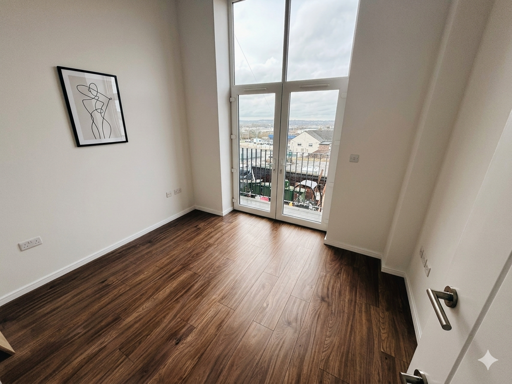 Property photo 3 of 5