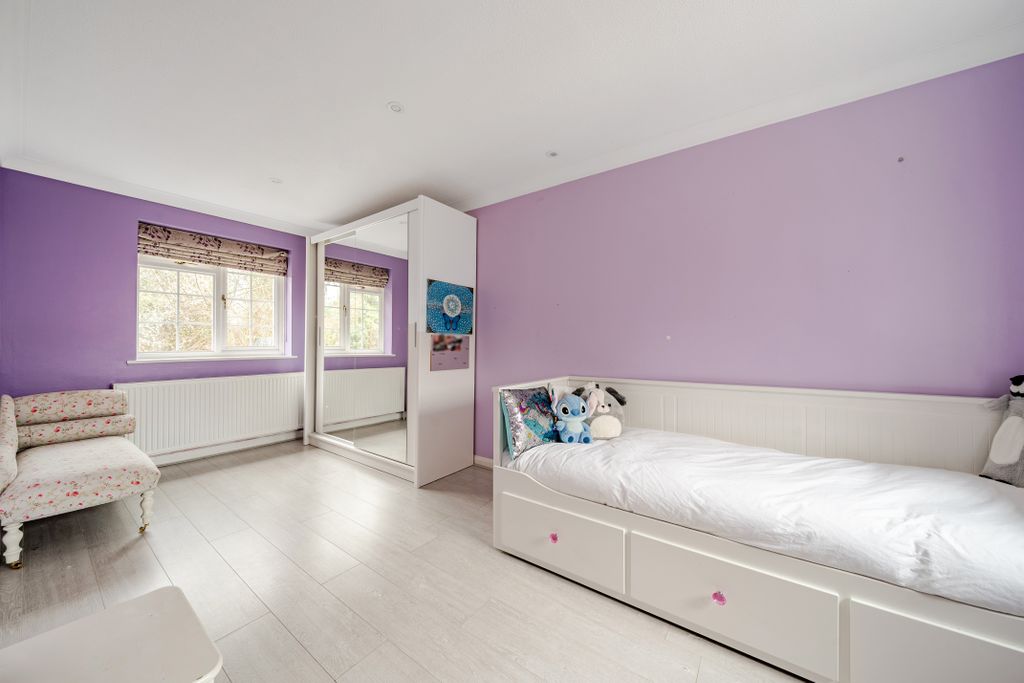Additional image 9 of 5 bed detached house for saleDrummond Close, Haywards Heath RH16