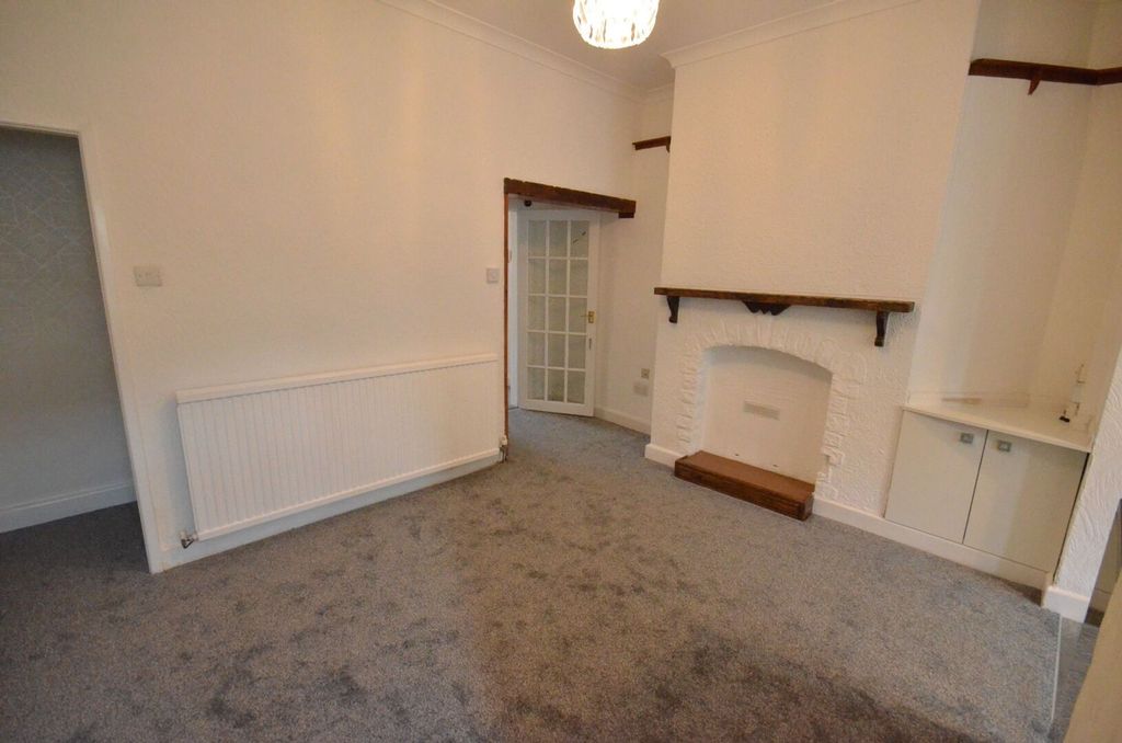 Property photo 1 of 15 Photo 17