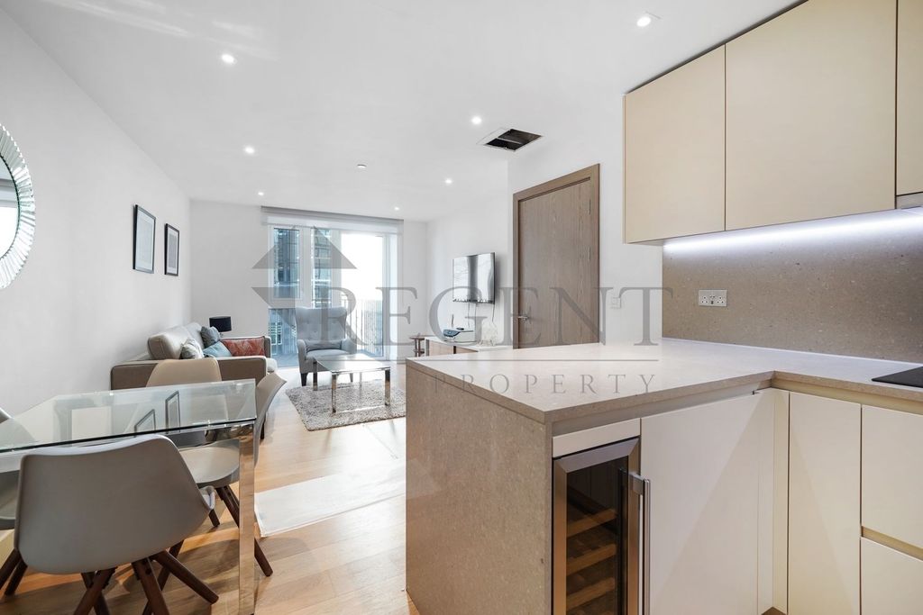 Property photo 2 of 10 Open Plan
