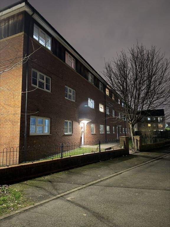 Property photo 2 of 13 Gallery