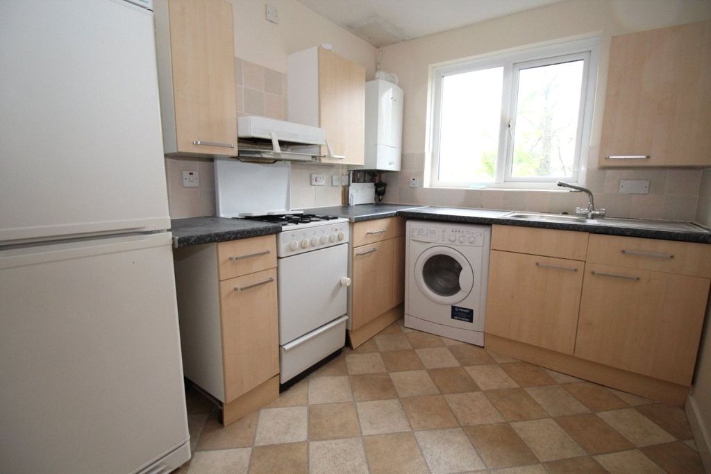 Property photo 3 of 10 Picture No. 06